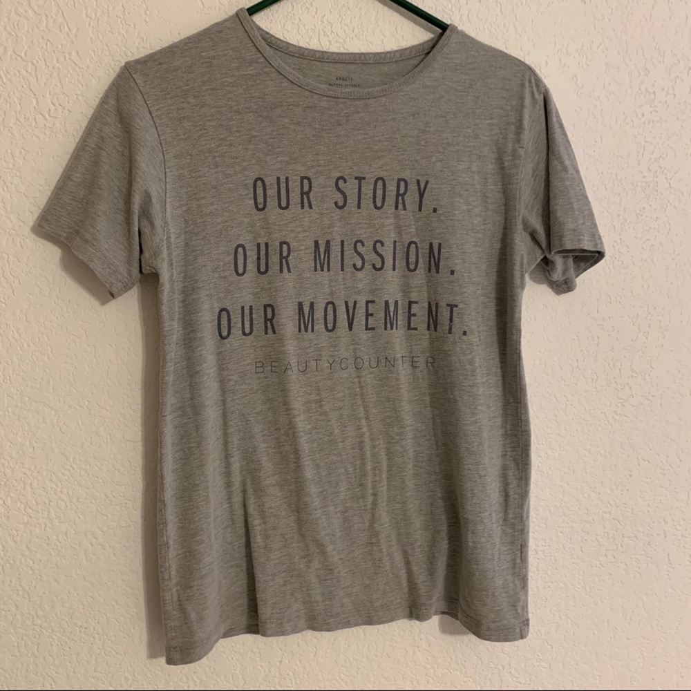 Beautycounter Gray Mission Graphic Tee Sz XS
